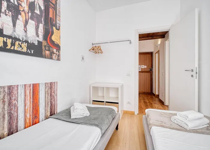 2 Bdr Family Balestrari Palace Campo Dei Fiori Piazza Navona Piazza Venezia Apartment