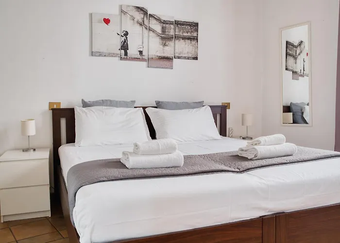Apartment 2 Bdr Family Balestrari Palace Campo Dei Fiori Piazza Navona Piazza Venezia Rome