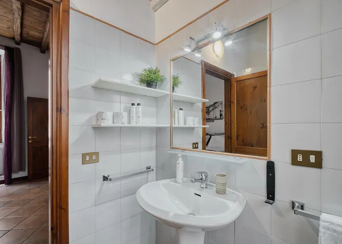 2 Bdr Family Balestrari Palace Campo Dei Fiori Piazza Navona Piazza Venezia Apartment Rome