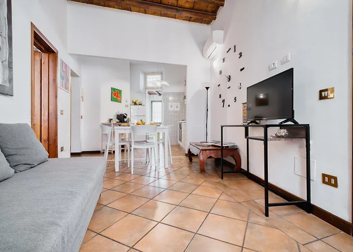 2 Bdr Family Balestrari Palace Campo Dei Fiori Piazza Navona Piazza Venezia Apartment *